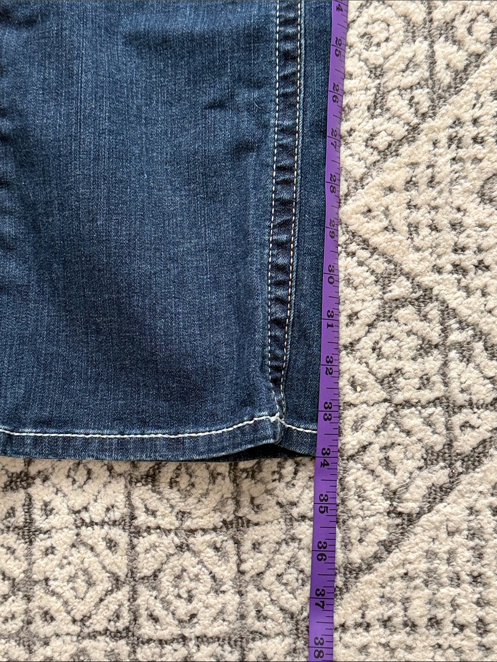 Ariat Dark Blue Flare Jeans with Embroidered Back Pockets - Picture 3 of 6